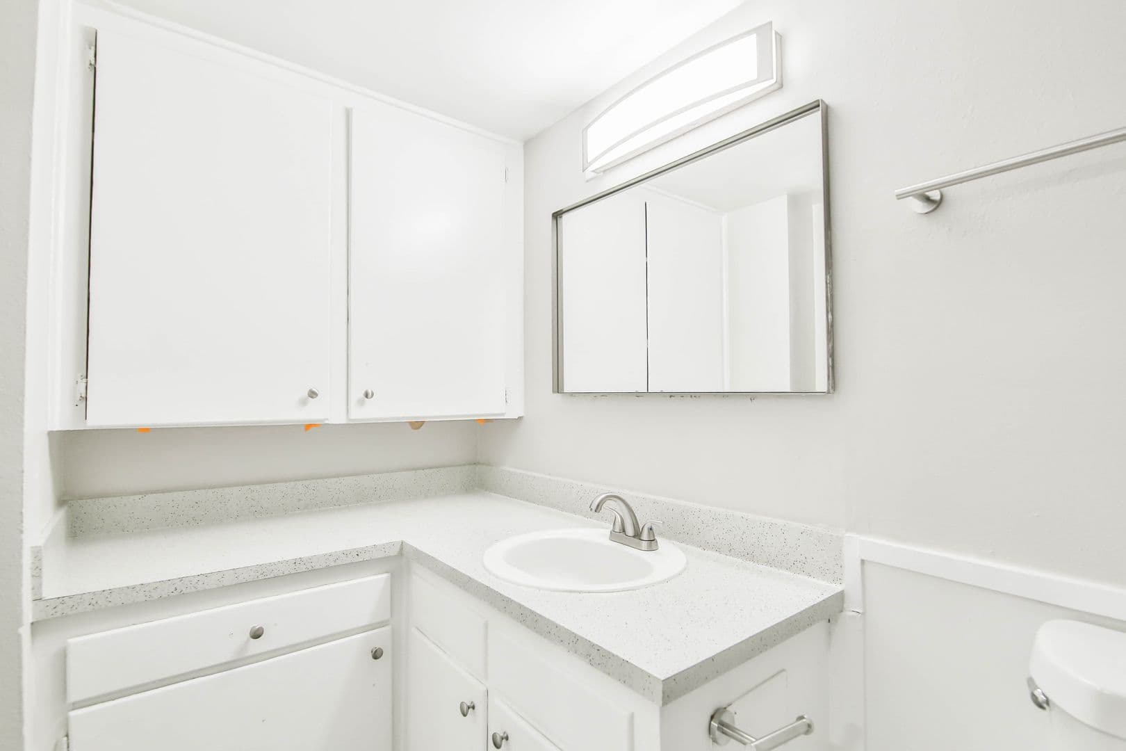 Lubbock Apartment: 2400 44th St