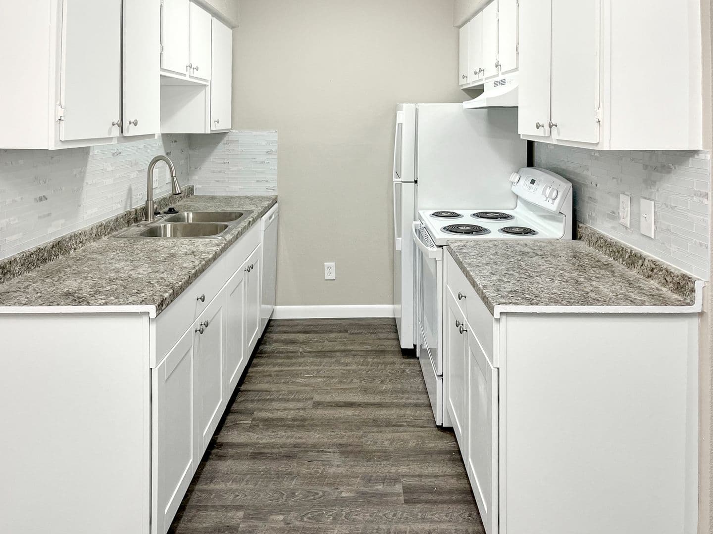 Lubbock Apartment: 5202 Bangor Ave