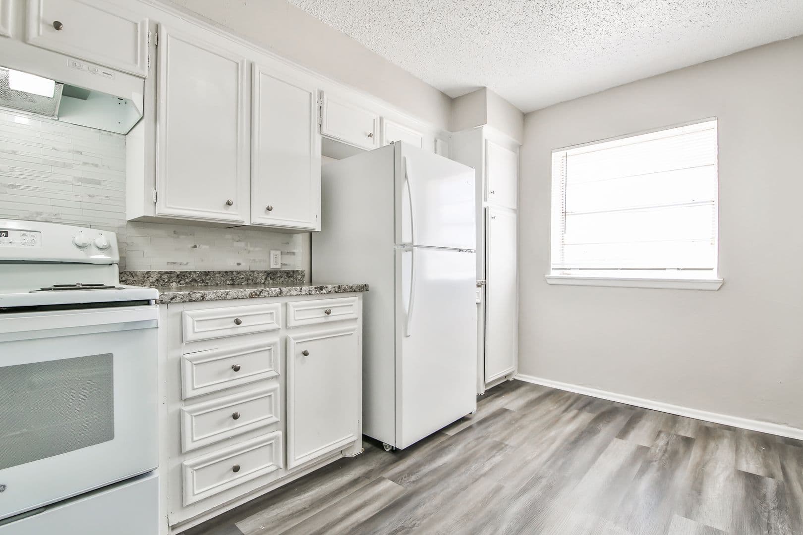Lubbock Apartment: 5128 Aberdeen Ave
