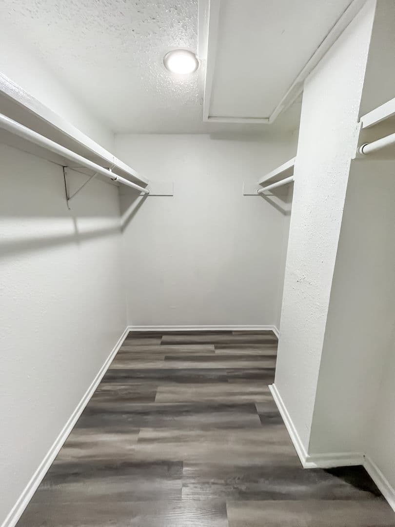 Lubbock Apartment: 5401 50th St