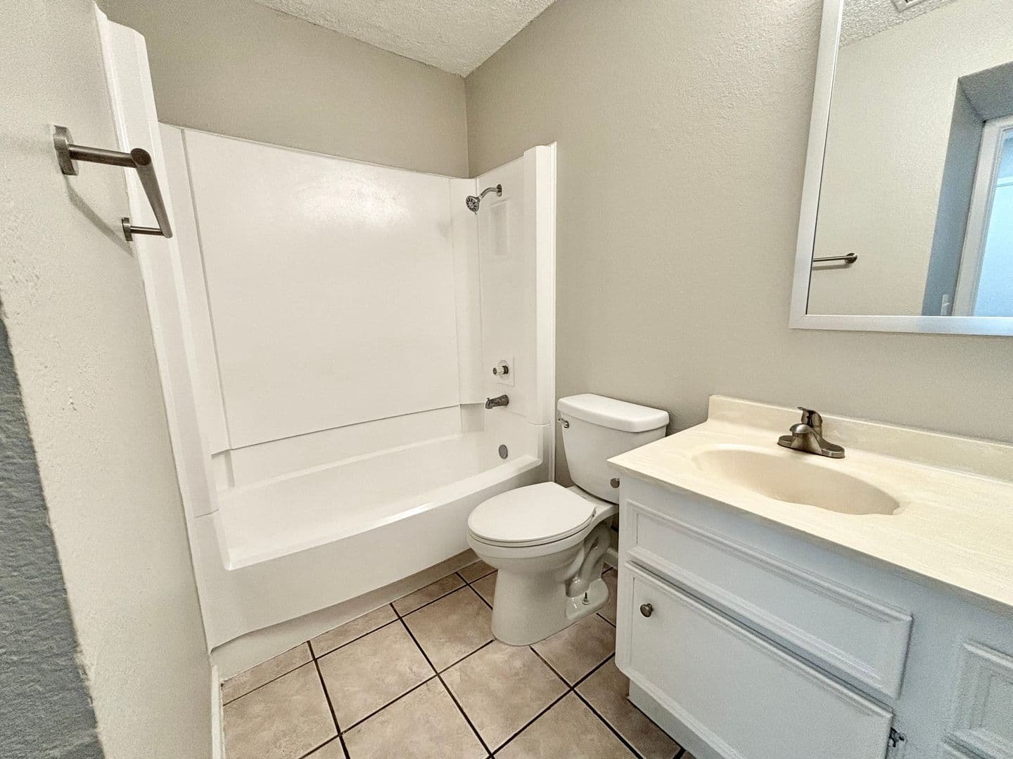 Lubbock Apartment: 5202 Kenosha Ave