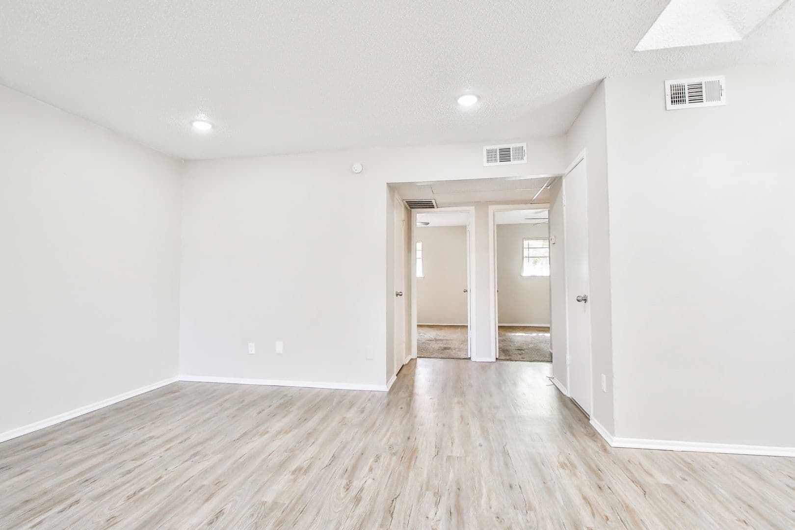 Lubbock Apartment: 5430 50th St