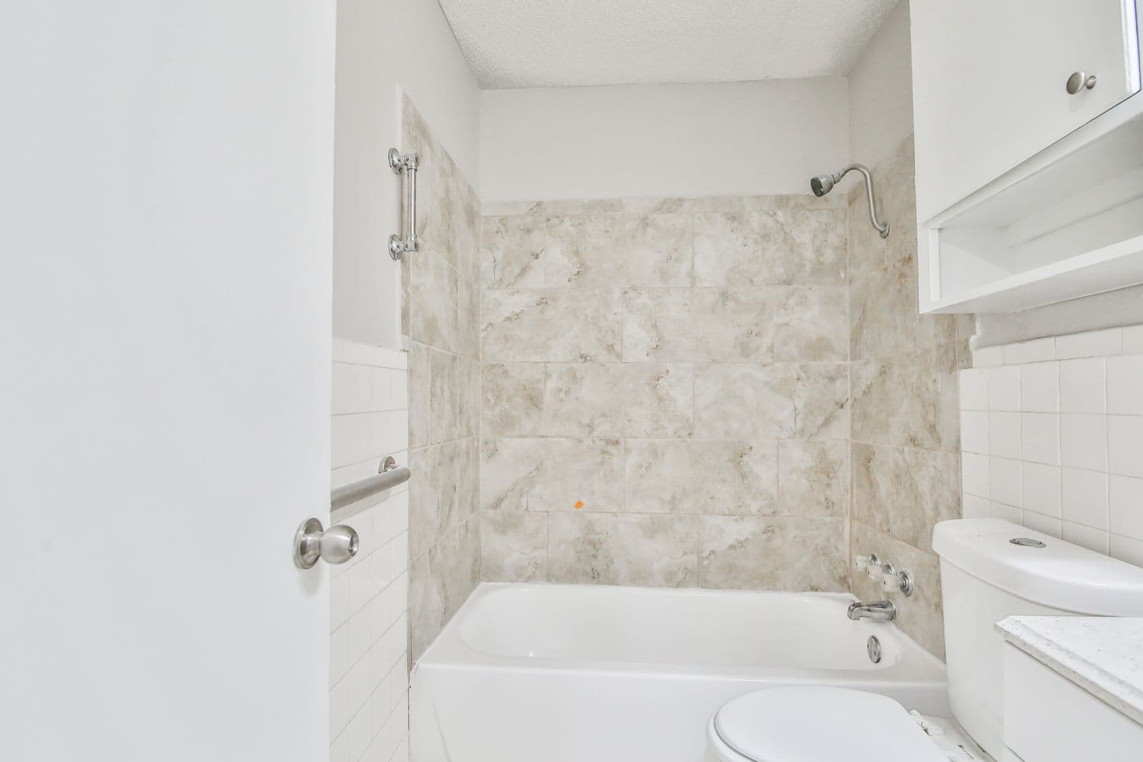 Lubbock Apartment: 2401 45th St
