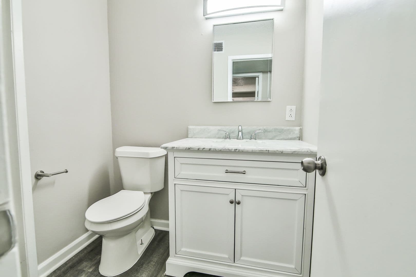 Lubbock Apartment: 5202 Bangor Ave