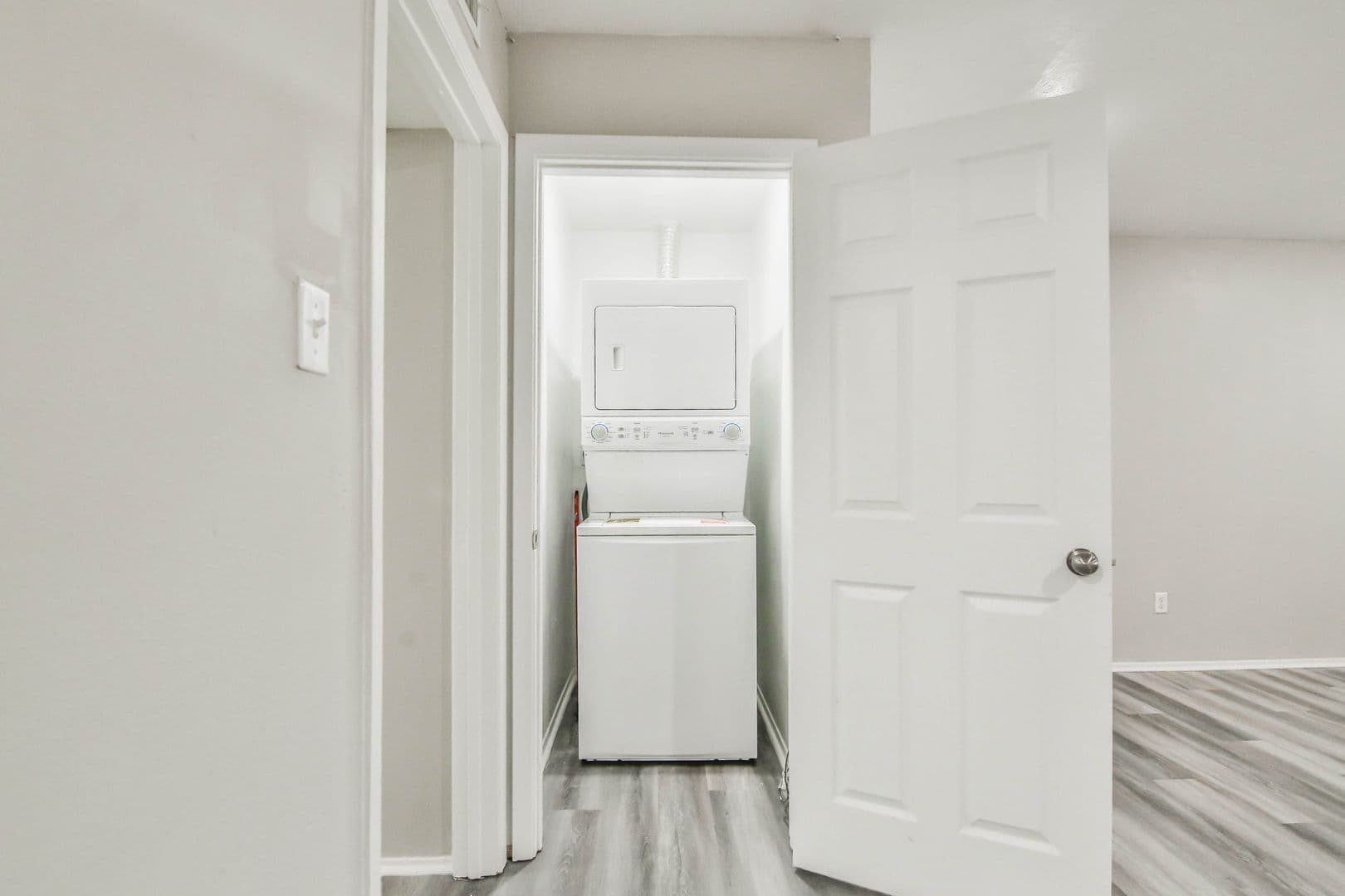 Lubbock Apartment: 2400 44th St