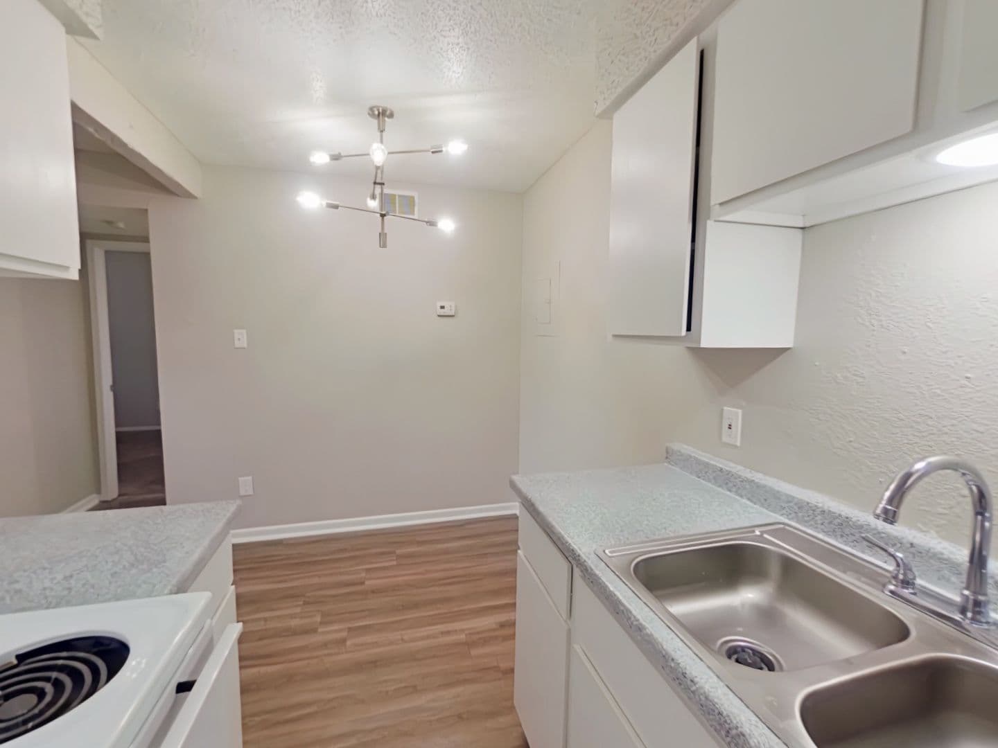 Lubbock Apartment: 5202 Bangor Ave