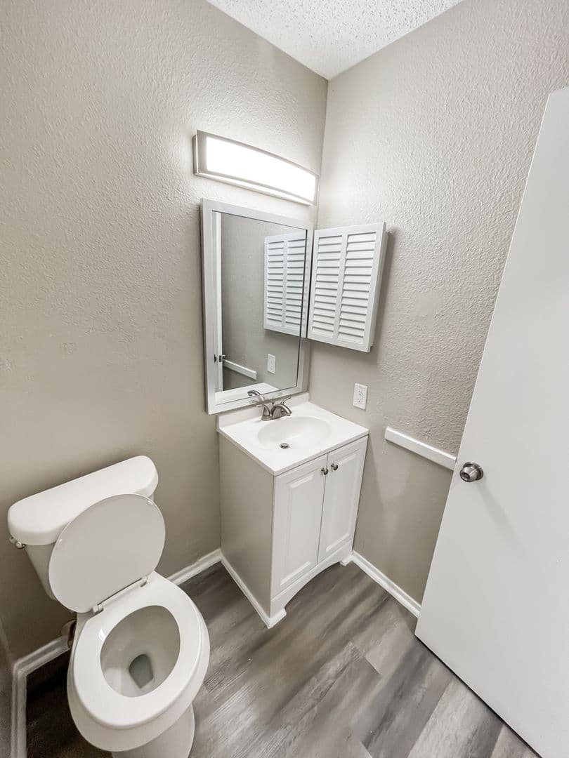 Lubbock Apartment: 5401 50th St