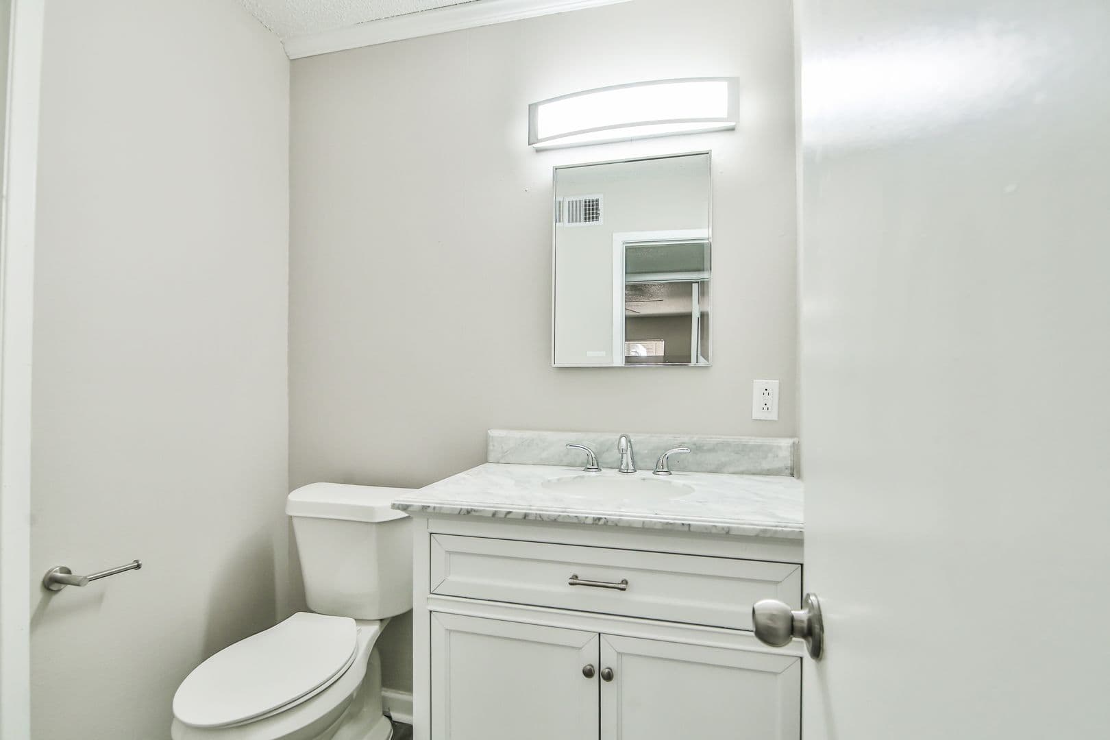 Lubbock Apartment: 5202 Bangor Ave