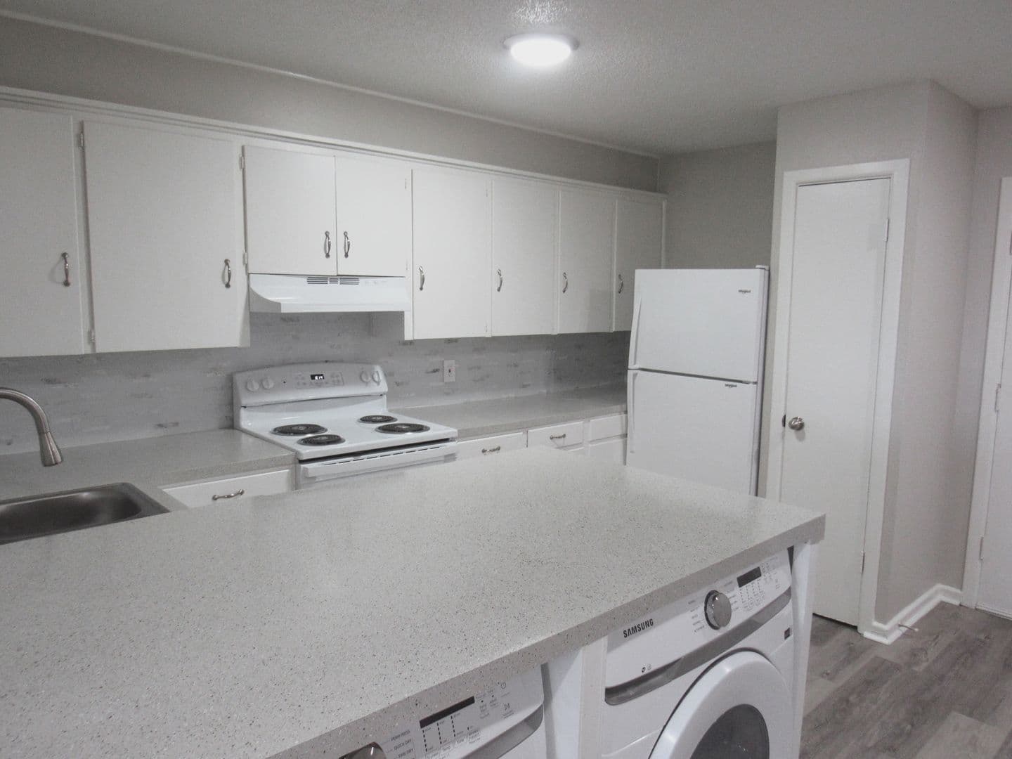 Lubbock Apartment: 2401 45th St