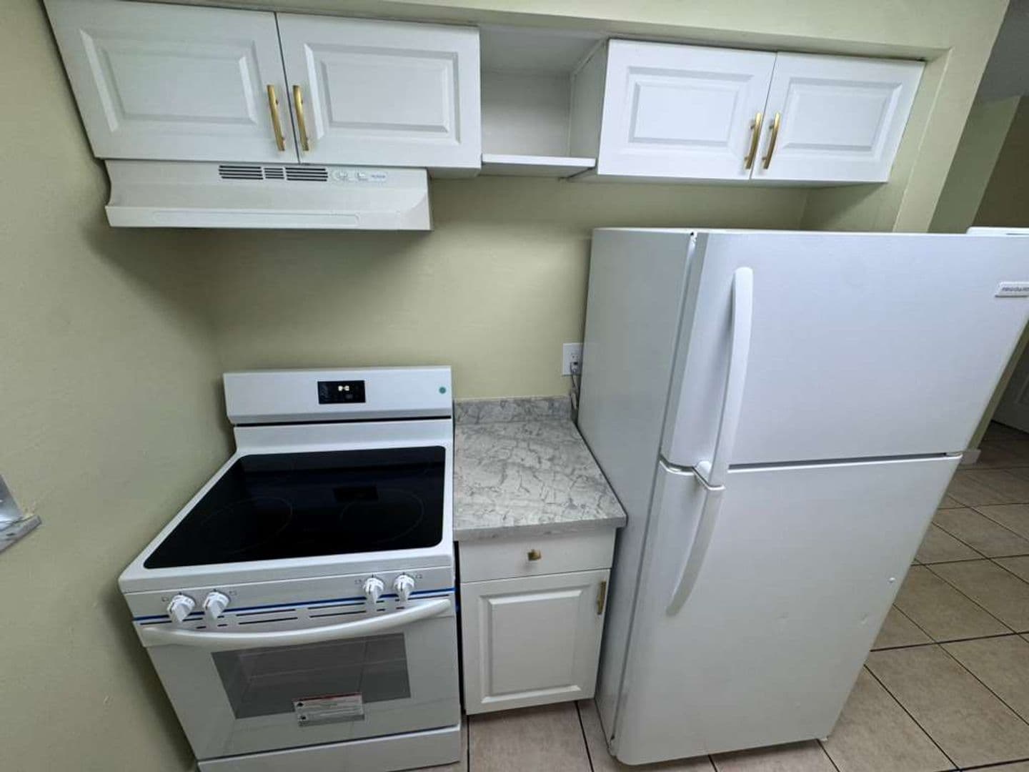 Vero Beach Apartment: 1875 40 AVE