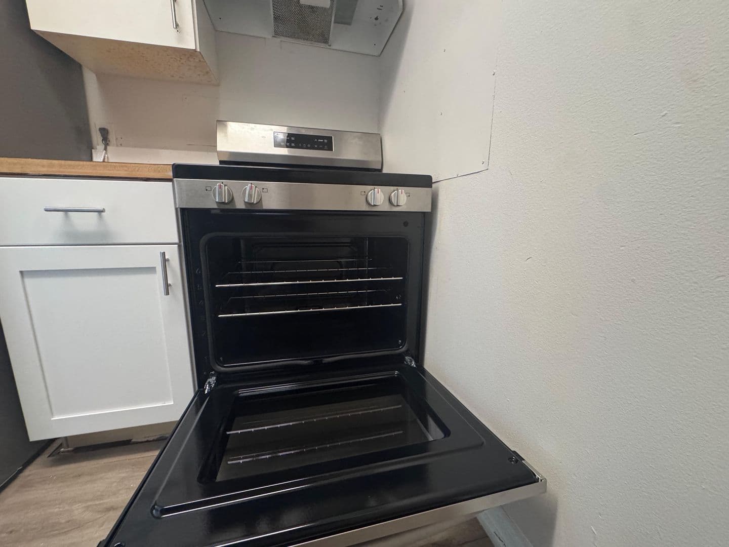 Vero Beach Apartment: 1875 40 AVE