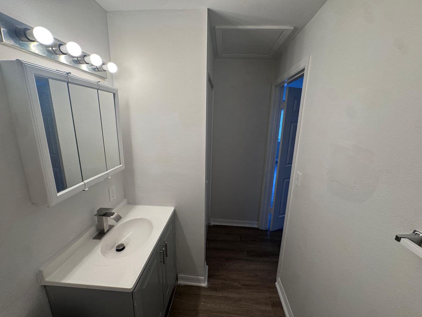Vero Beach Apartment: 1875 40 AVE