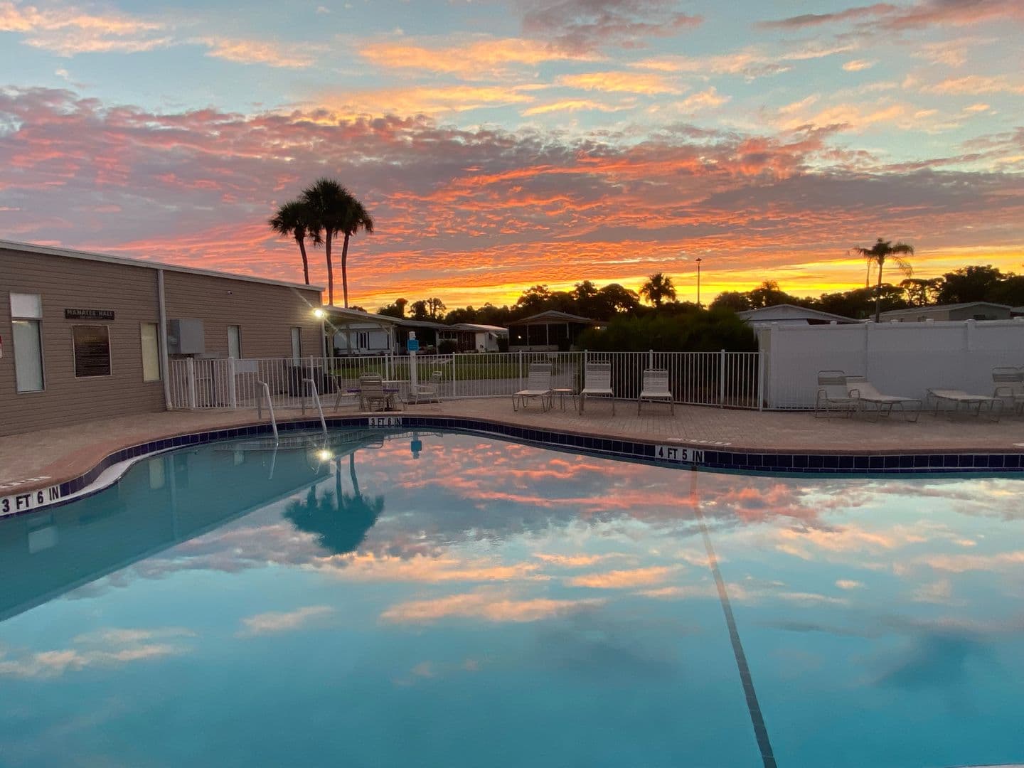 Ellenton Apartment: 54 Colony Drive N