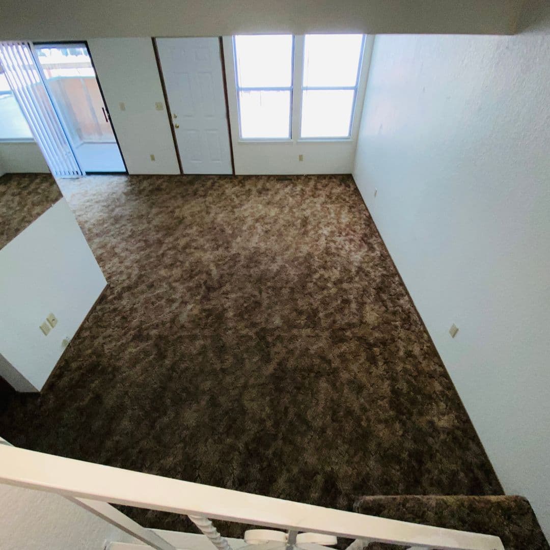 Fallon Apartment: 281-283-291-293 Quail Way