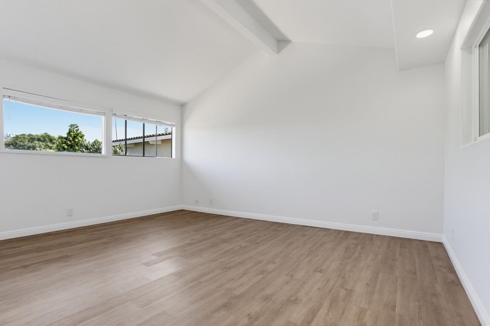 Carlsbad House: 2505 Navarra Dr Unit 321