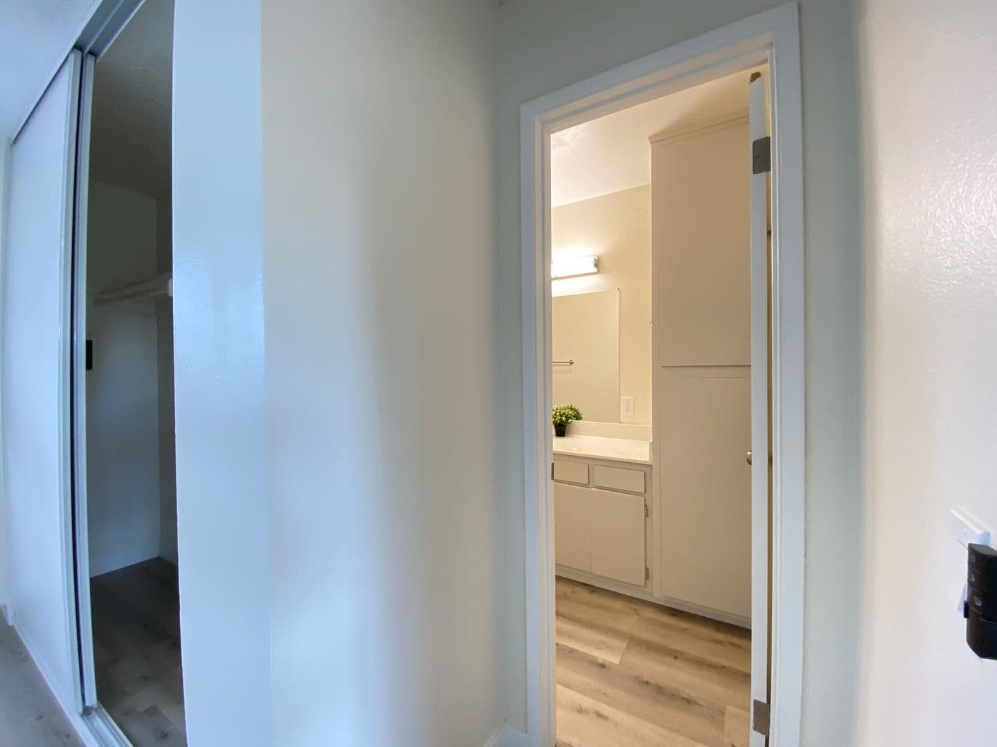 Carlsbad Apartment: 2664 Jefferson St