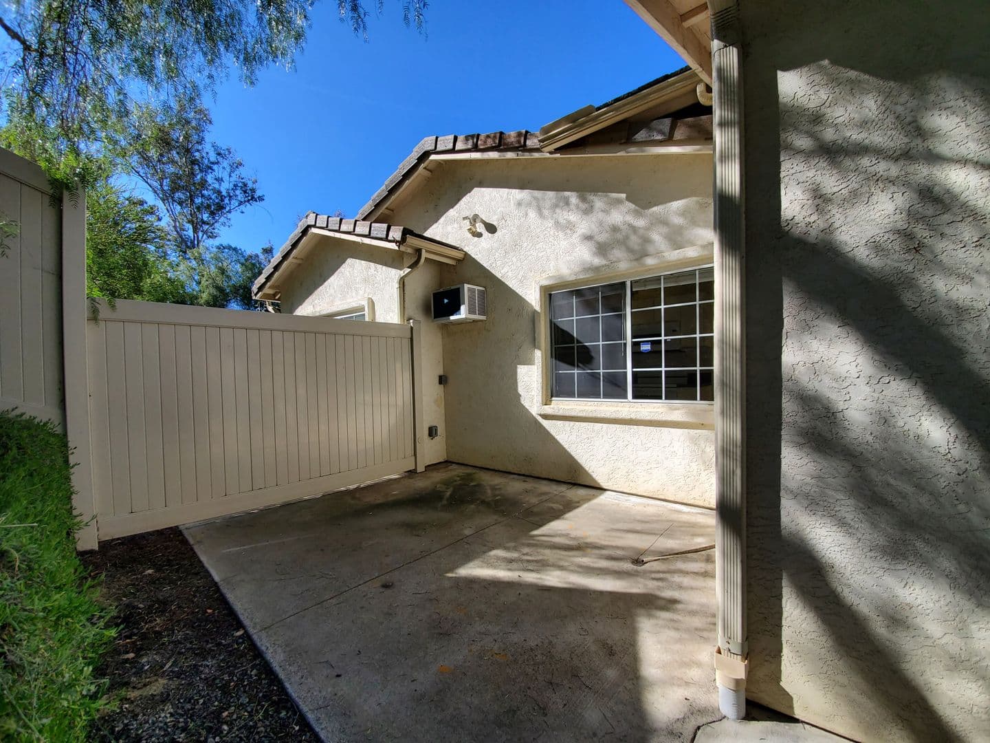 Oceanside House: 4927 Seascape Dr Unit 2