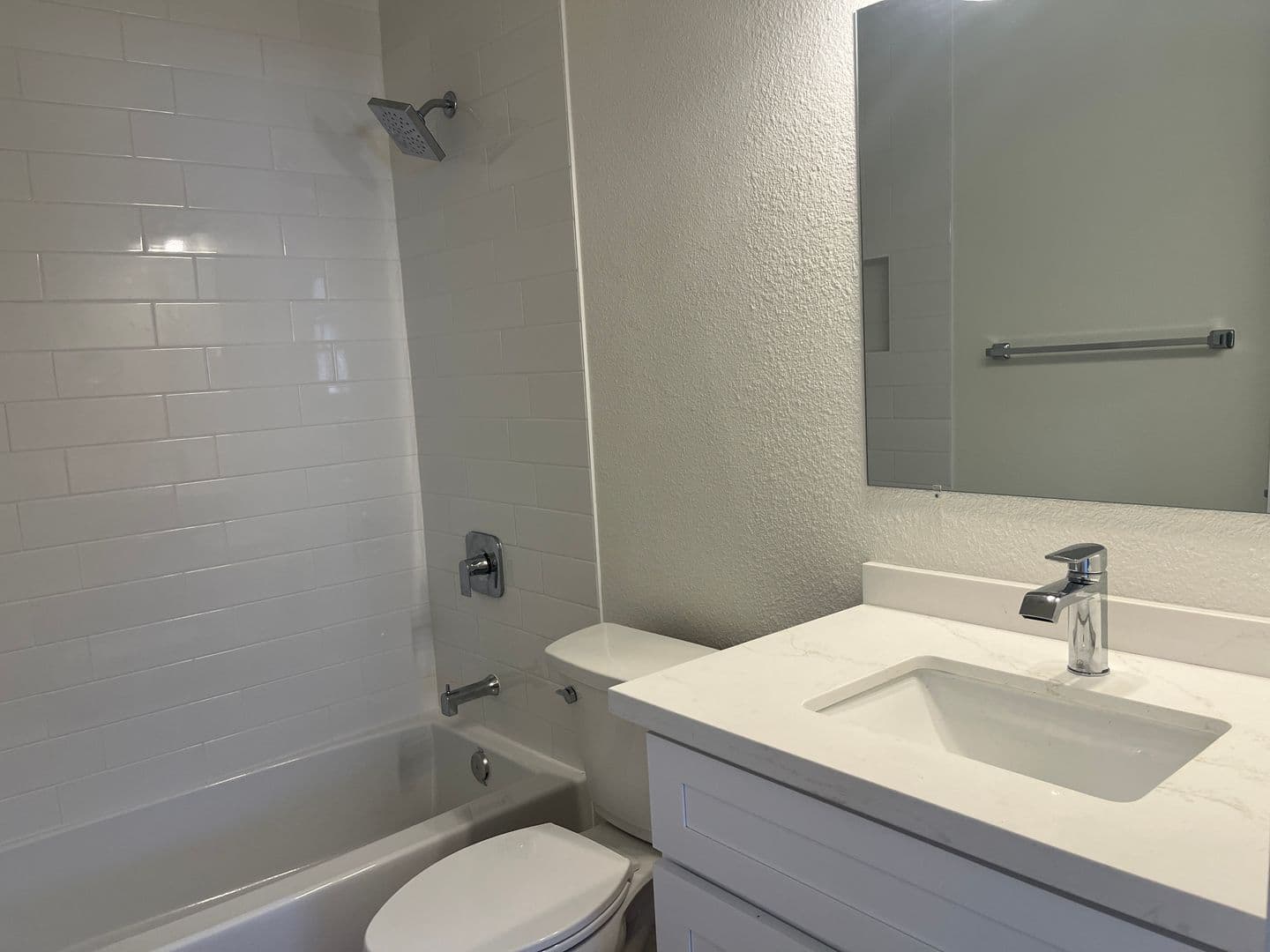 Escondido Apartment: 702 E. Mission Ave