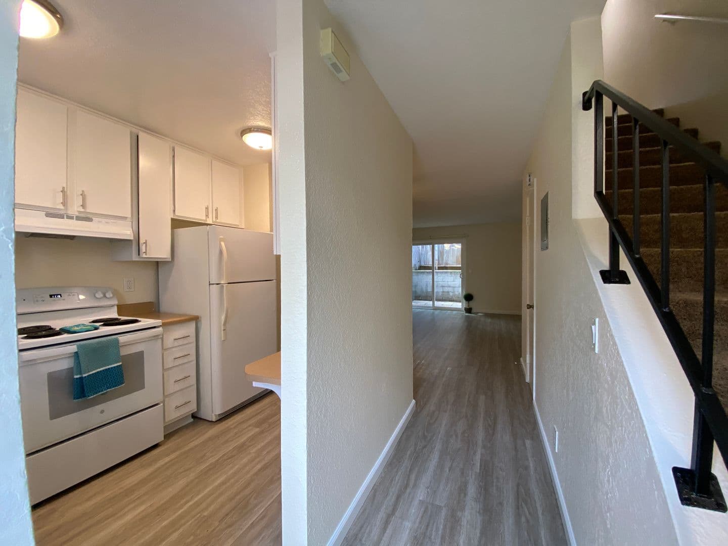 Carlsbad Apartment: 237 - 239 Tamarack Ave.