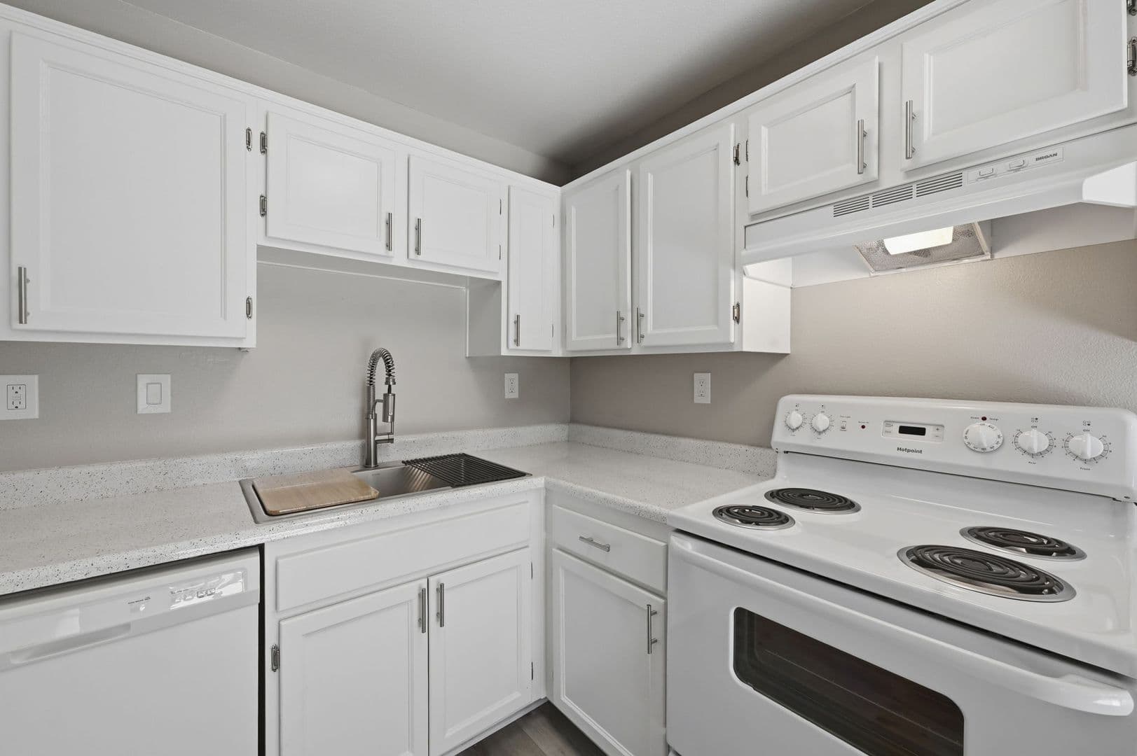 Carlsbad Apartment: 5410 - 5430 Sunny Creek Rd