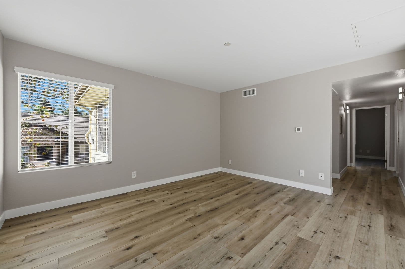 Carlsbad Apartment: 5410 - 5430 Sunny Creek Rd