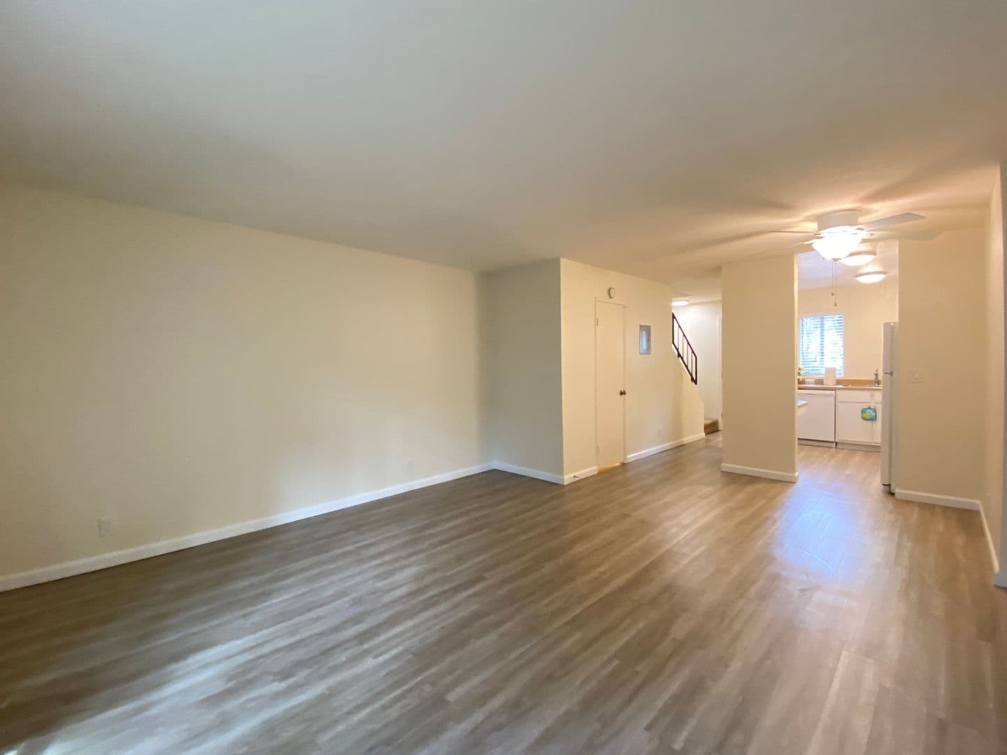 Carlsbad Apartment: 237 - 239 Tamarack Ave.