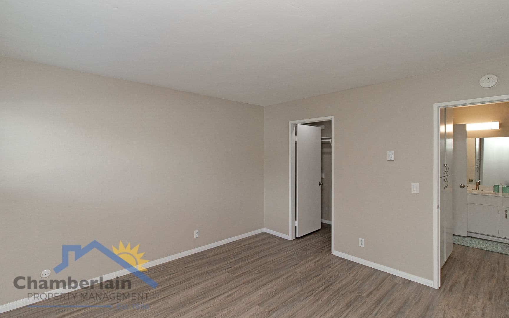 Carlsbad Apartment: 1031 Palm Ave.