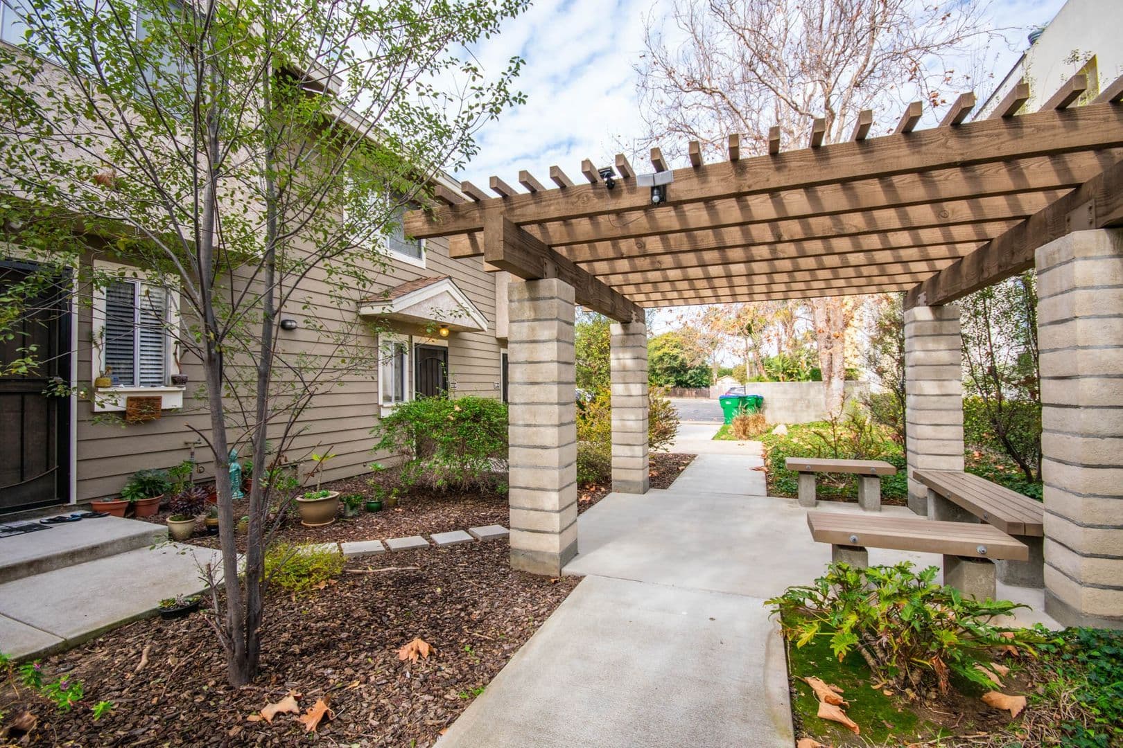Carlsbad Apartment: 237 - 239 Tamarack Ave.