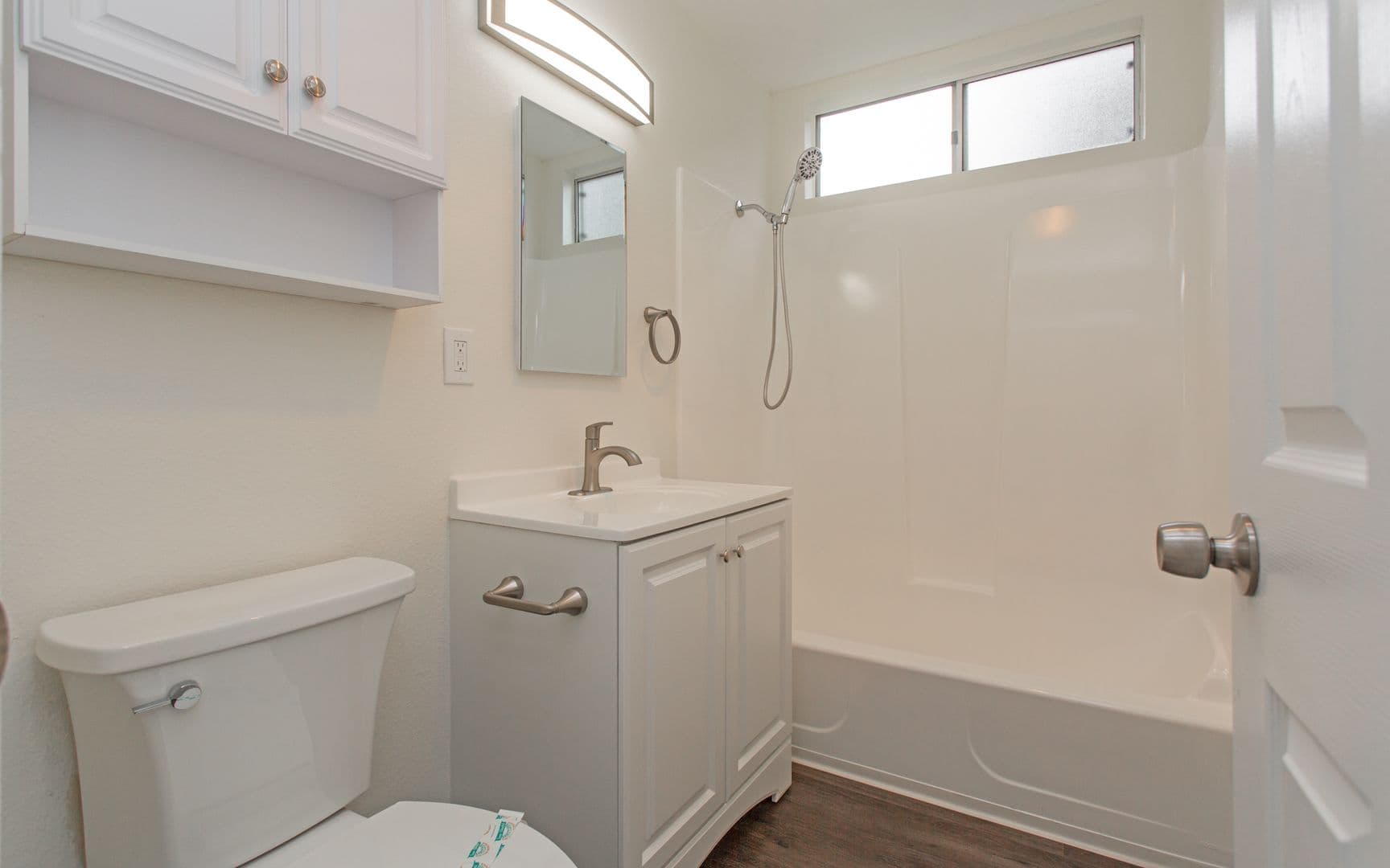 San Marcos Apartment: 250 W. San Marcos Blvd.