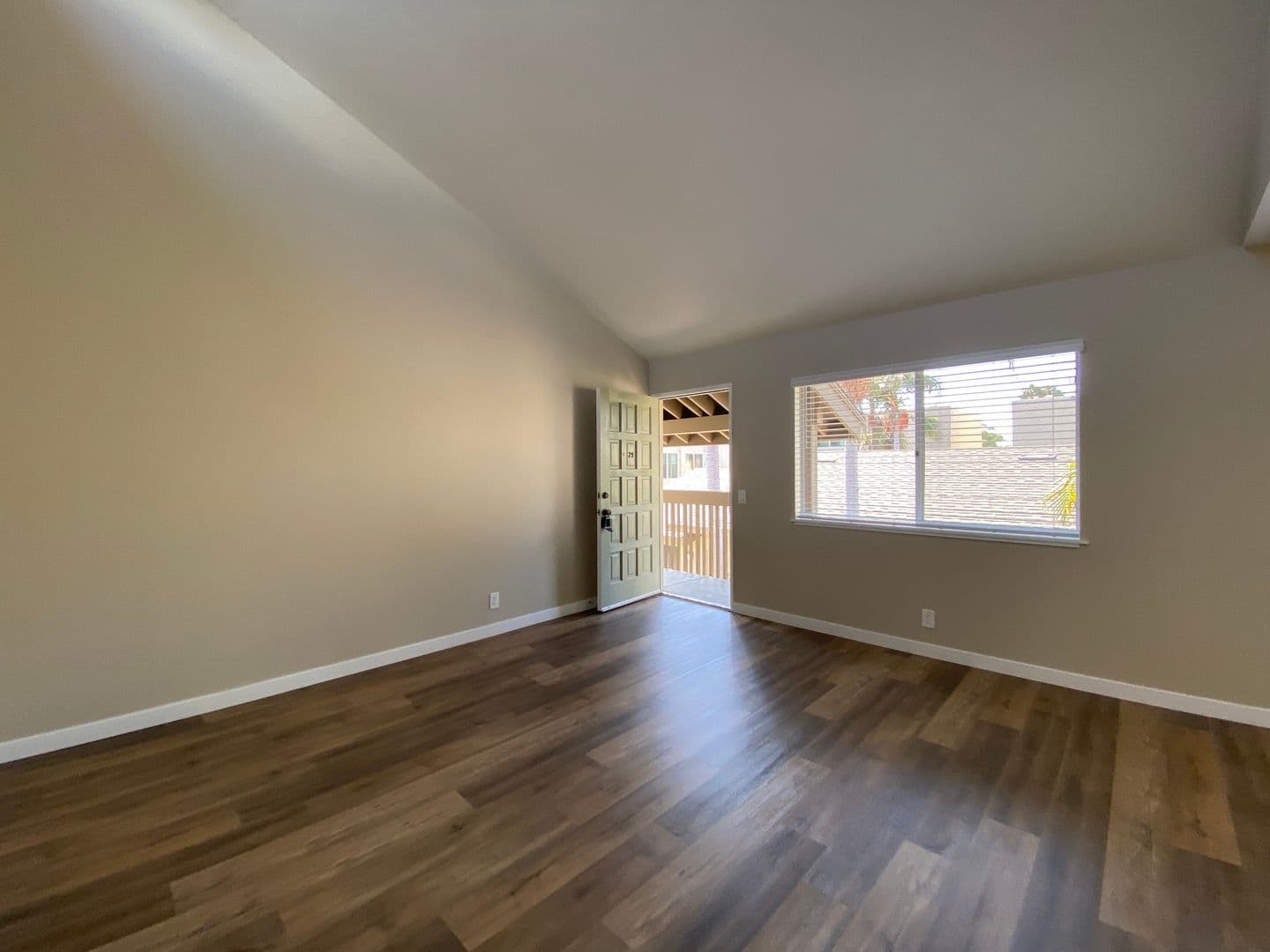 Carlsbad Apartment: 2585 Jefferson Street