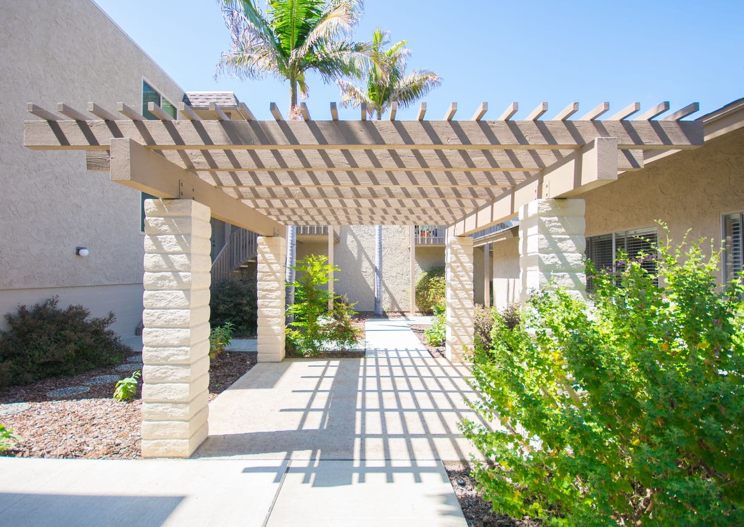 Carlsbad Apartment: 2585 Jefferson Street