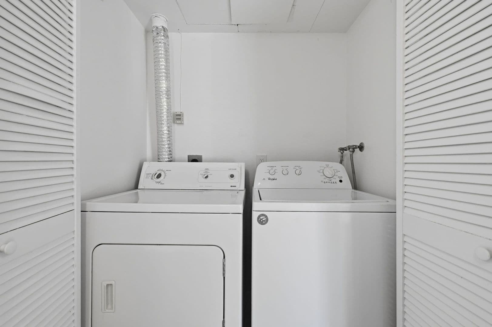 Carlsbad Apartment: 5410 - 5430 Sunny Creek Rd