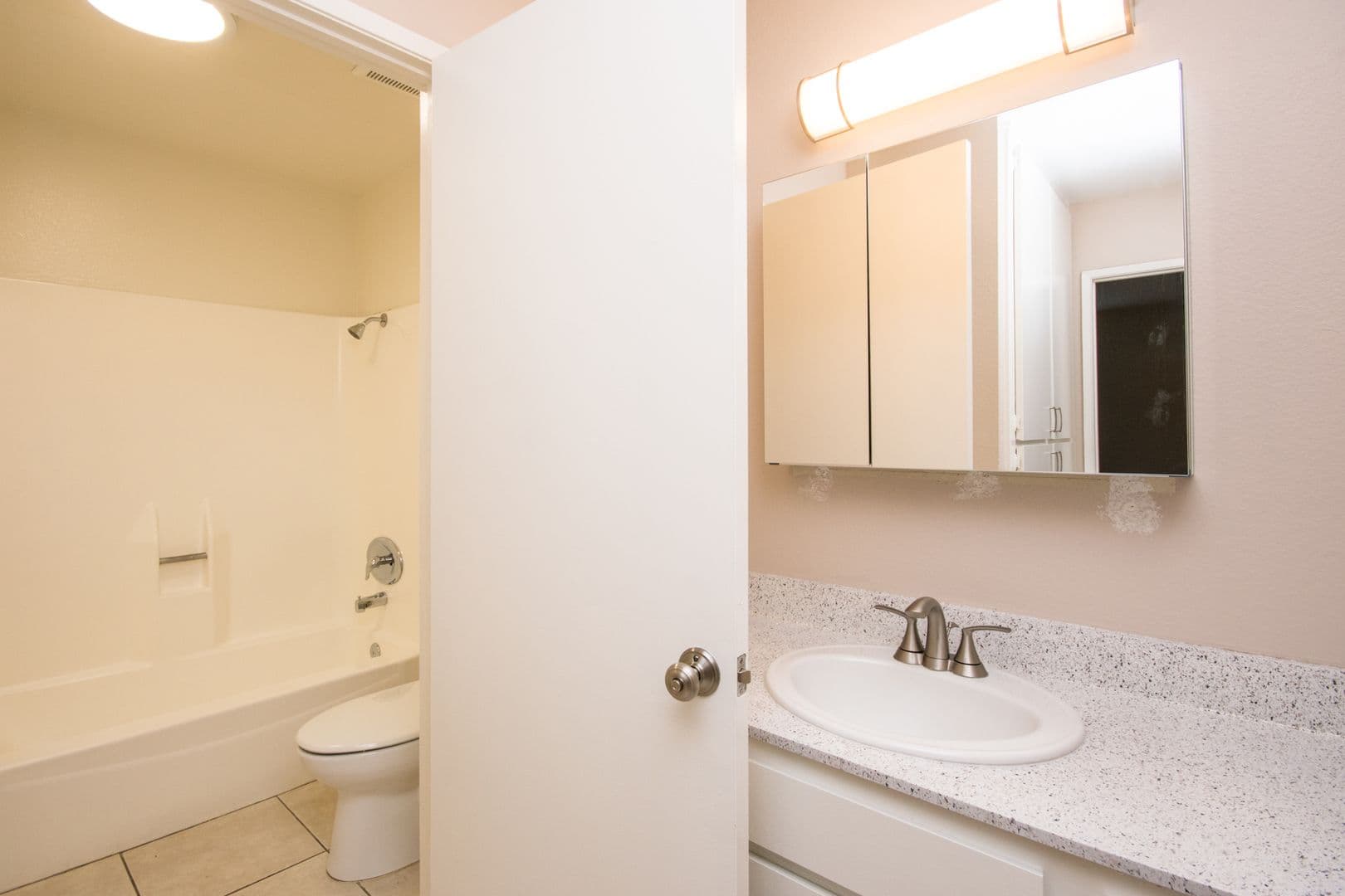Carlsbad Apartment: 1031 Palm Ave.
