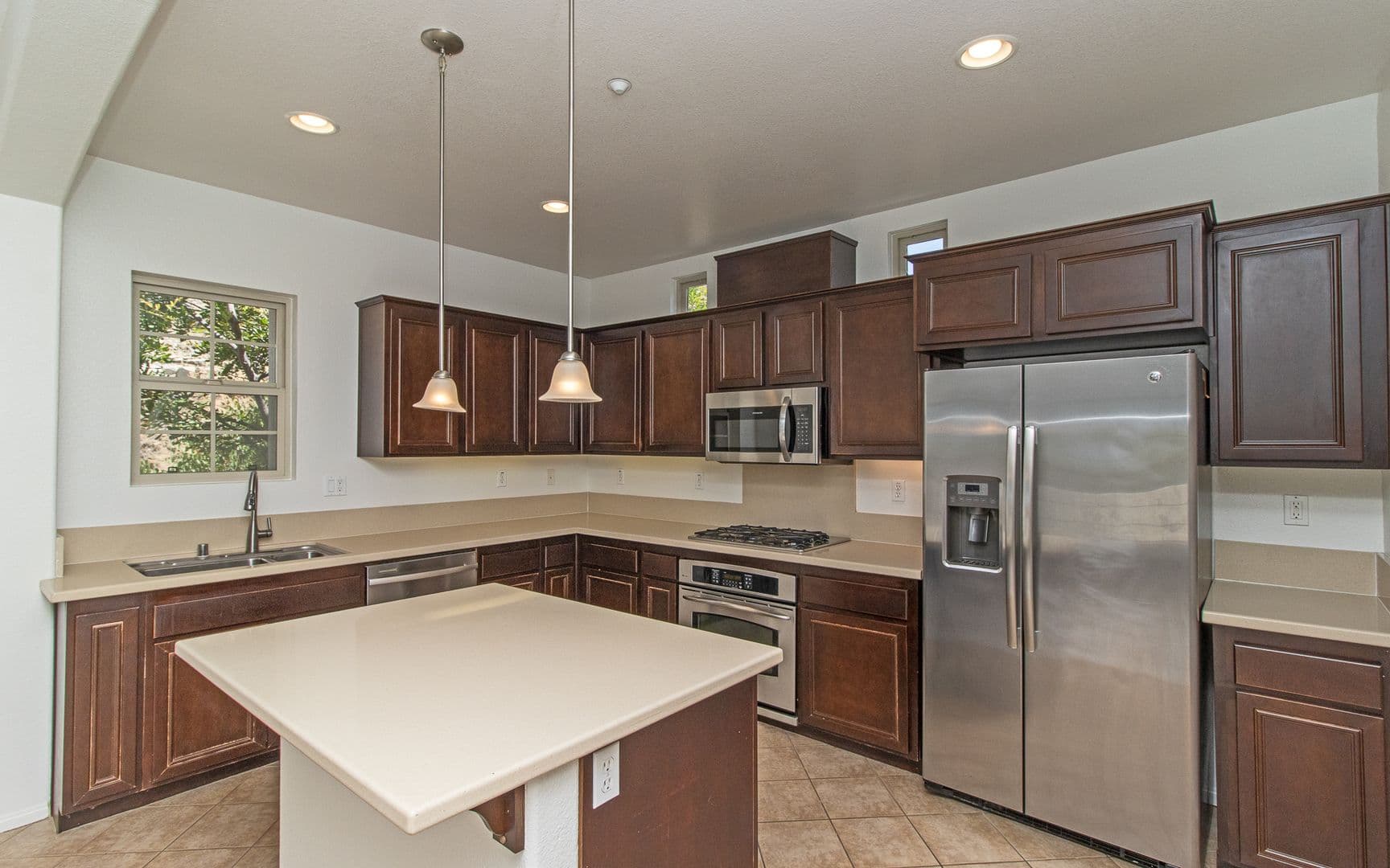 San Marcos House: 2110 Silverado St