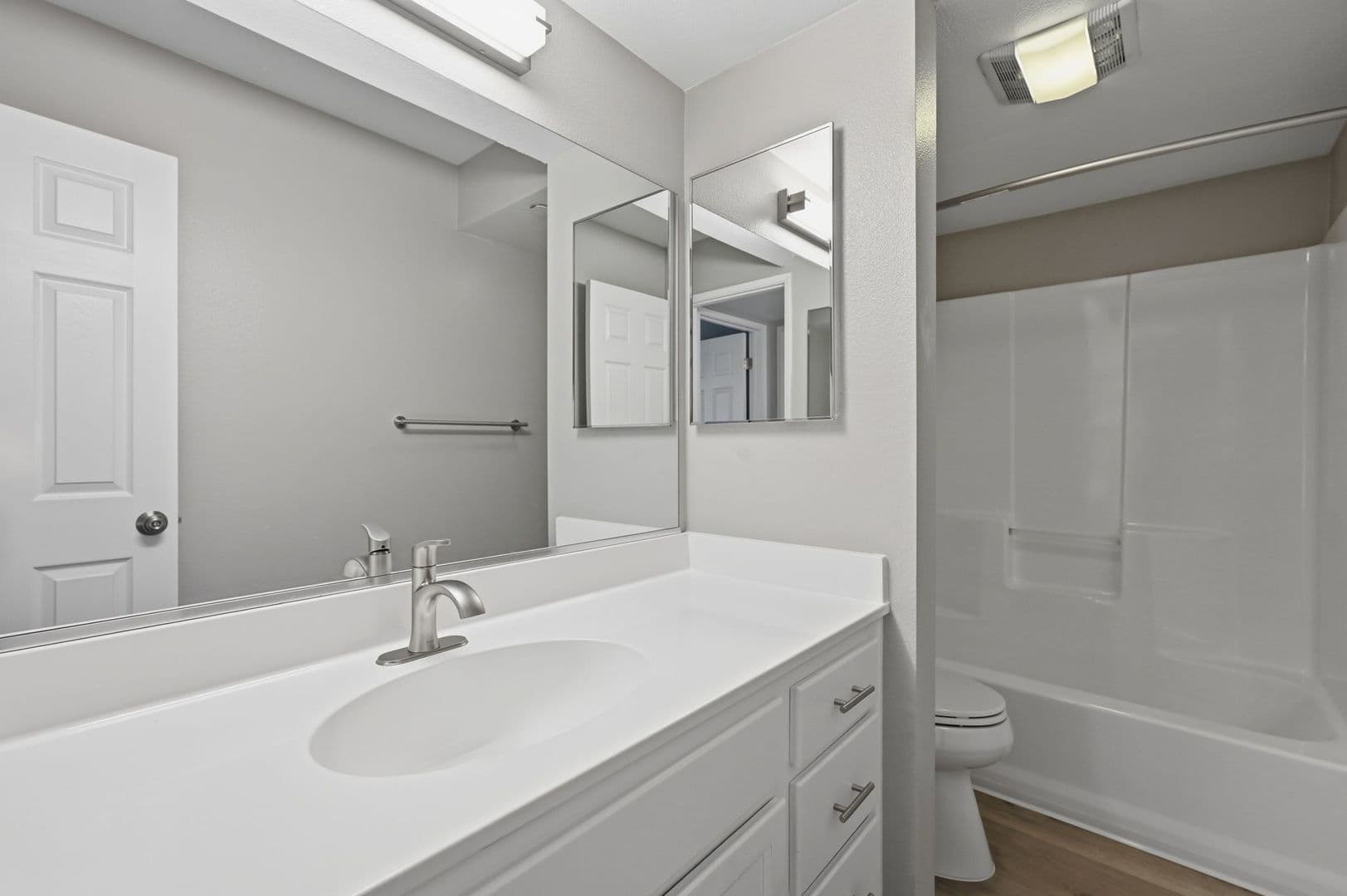Carlsbad Apartment: 5410 - 5430 Sunny Creek Rd