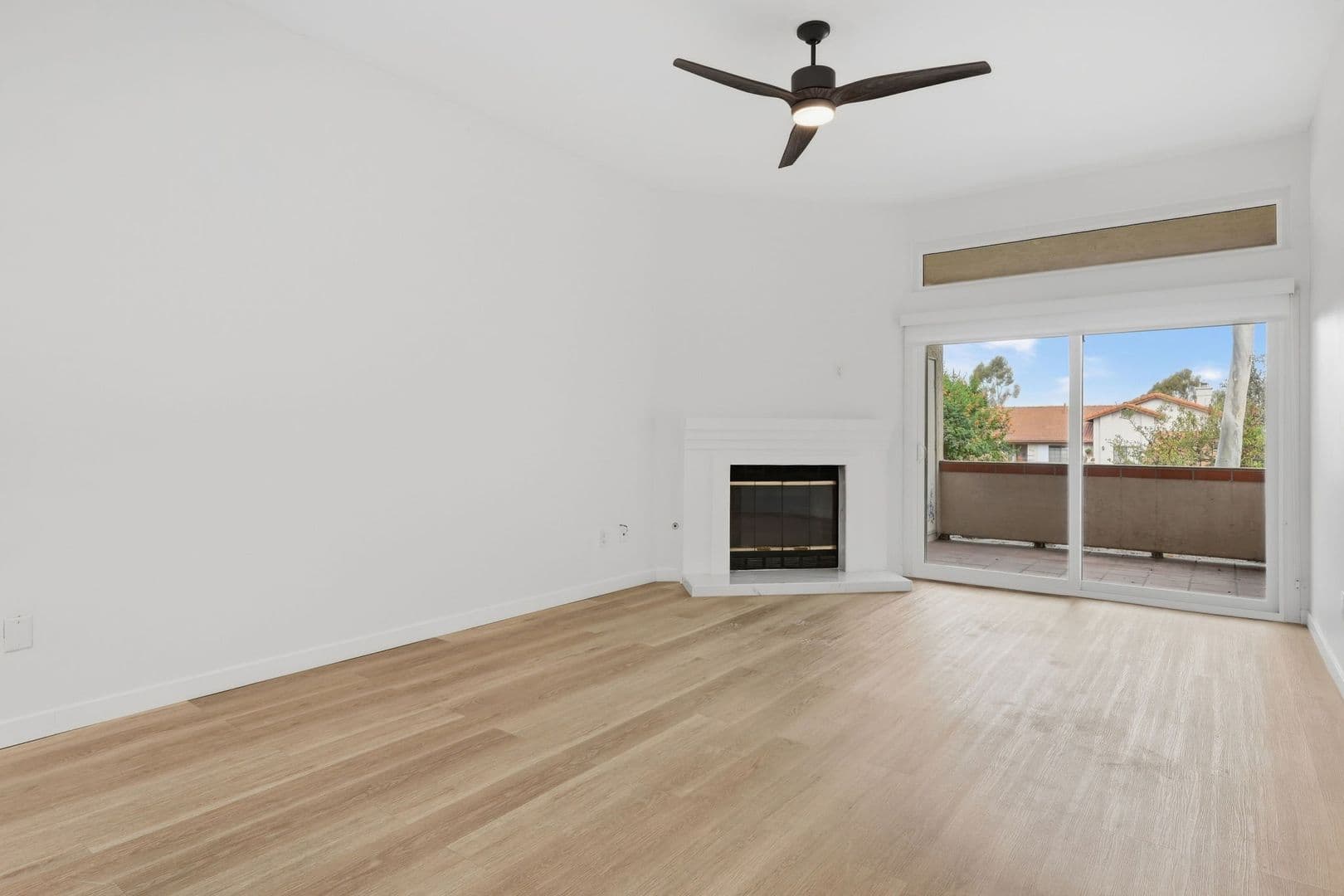 Carlsbad House: 2872 Andover Ave