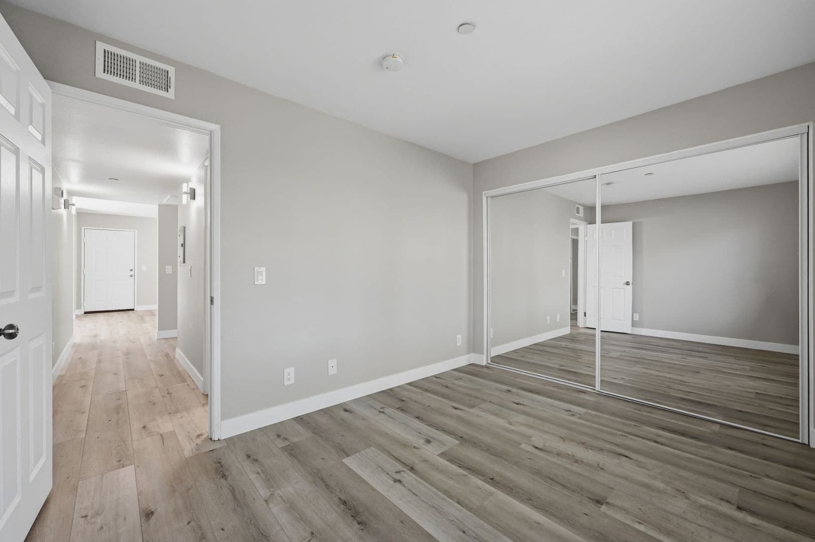 Carlsbad Apartment: 5410 - 5430 Sunny Creek Rd