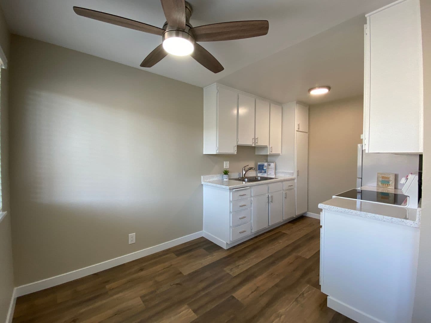 Carlsbad Apartment: 2585 Jefferson Street