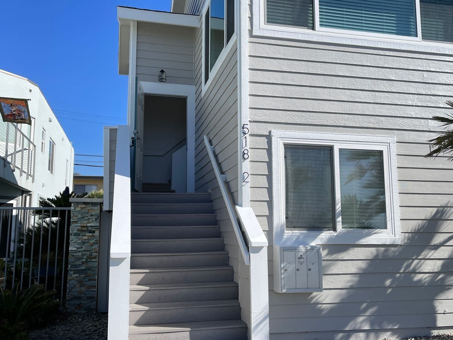 Oceanside Apartment: 518 S. Pacific St.