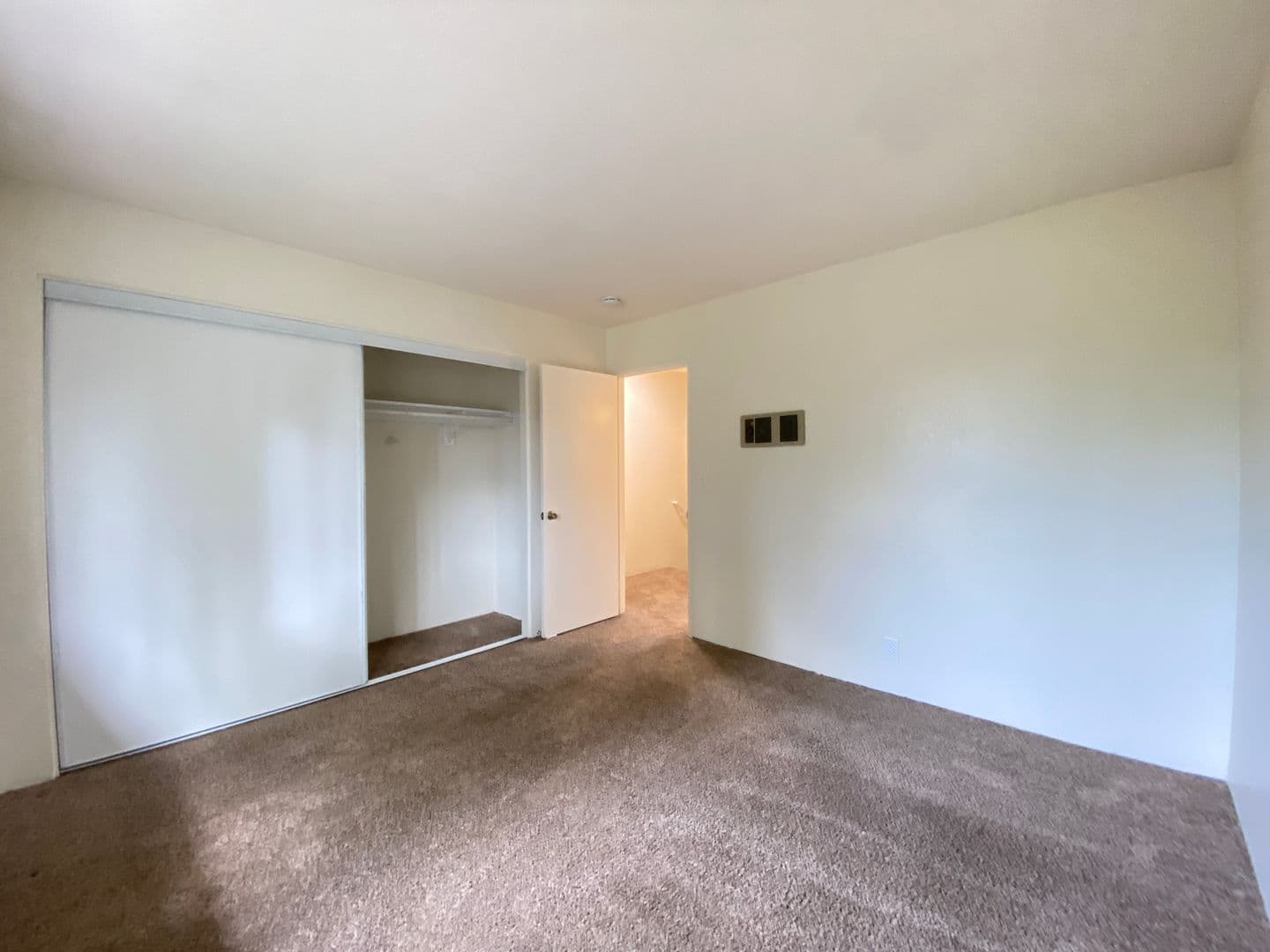 Carlsbad Apartment: 237 - 239 Tamarack Ave.
