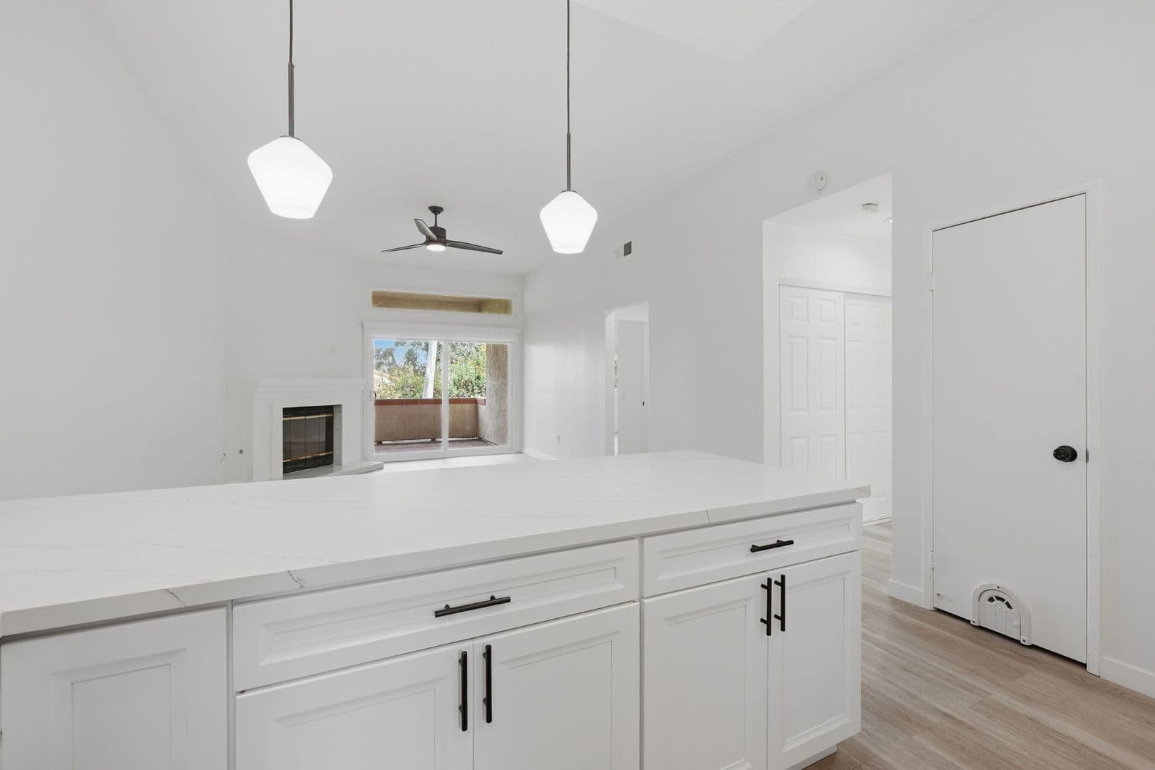 Carlsbad House: 2872 Andover Ave