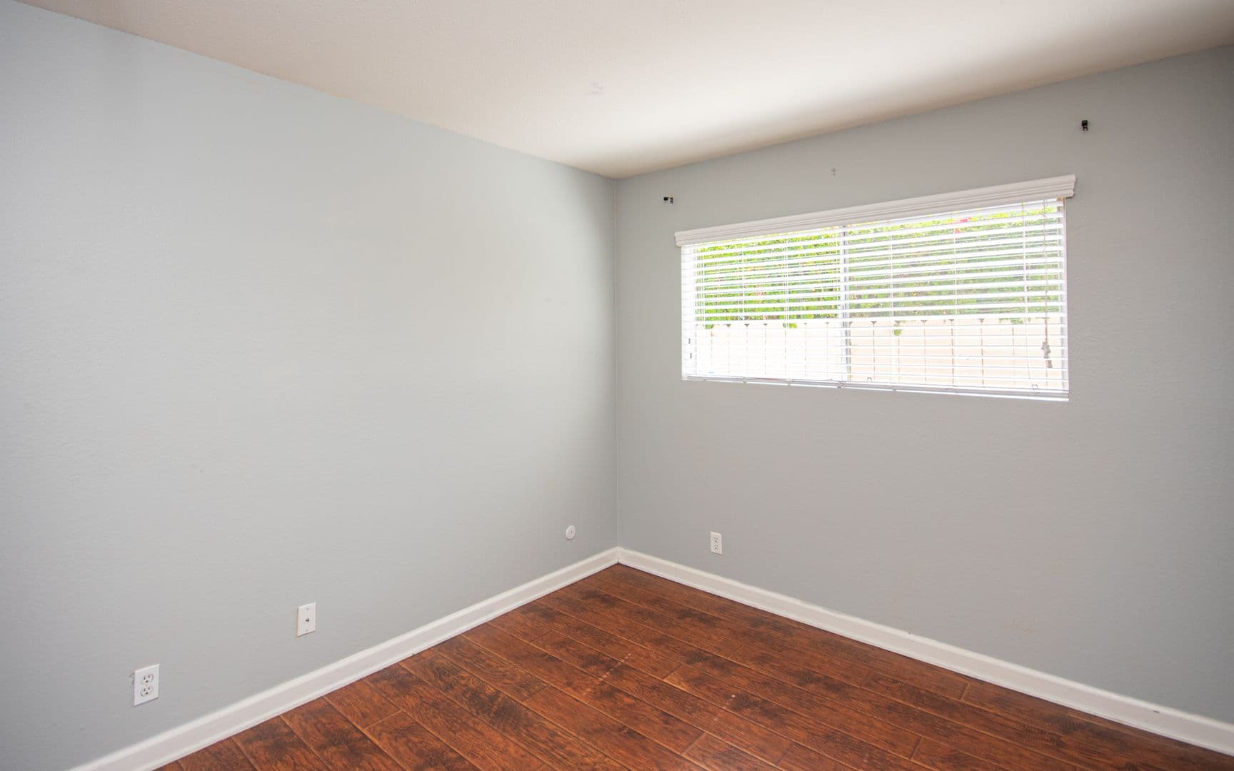 Oceanside House: 4121 Bryan Street