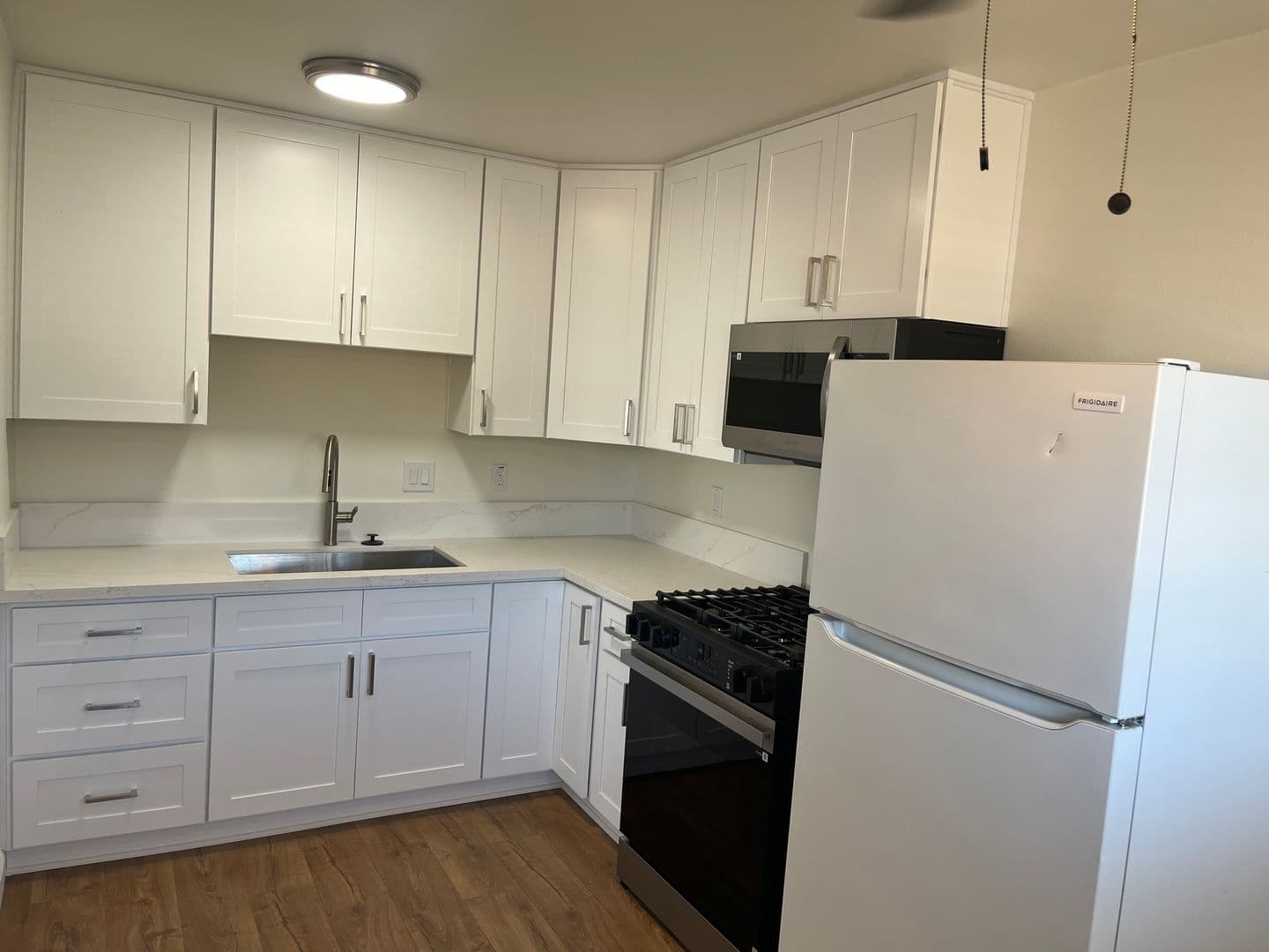 Escondido Apartment: 702 E. Mission Ave