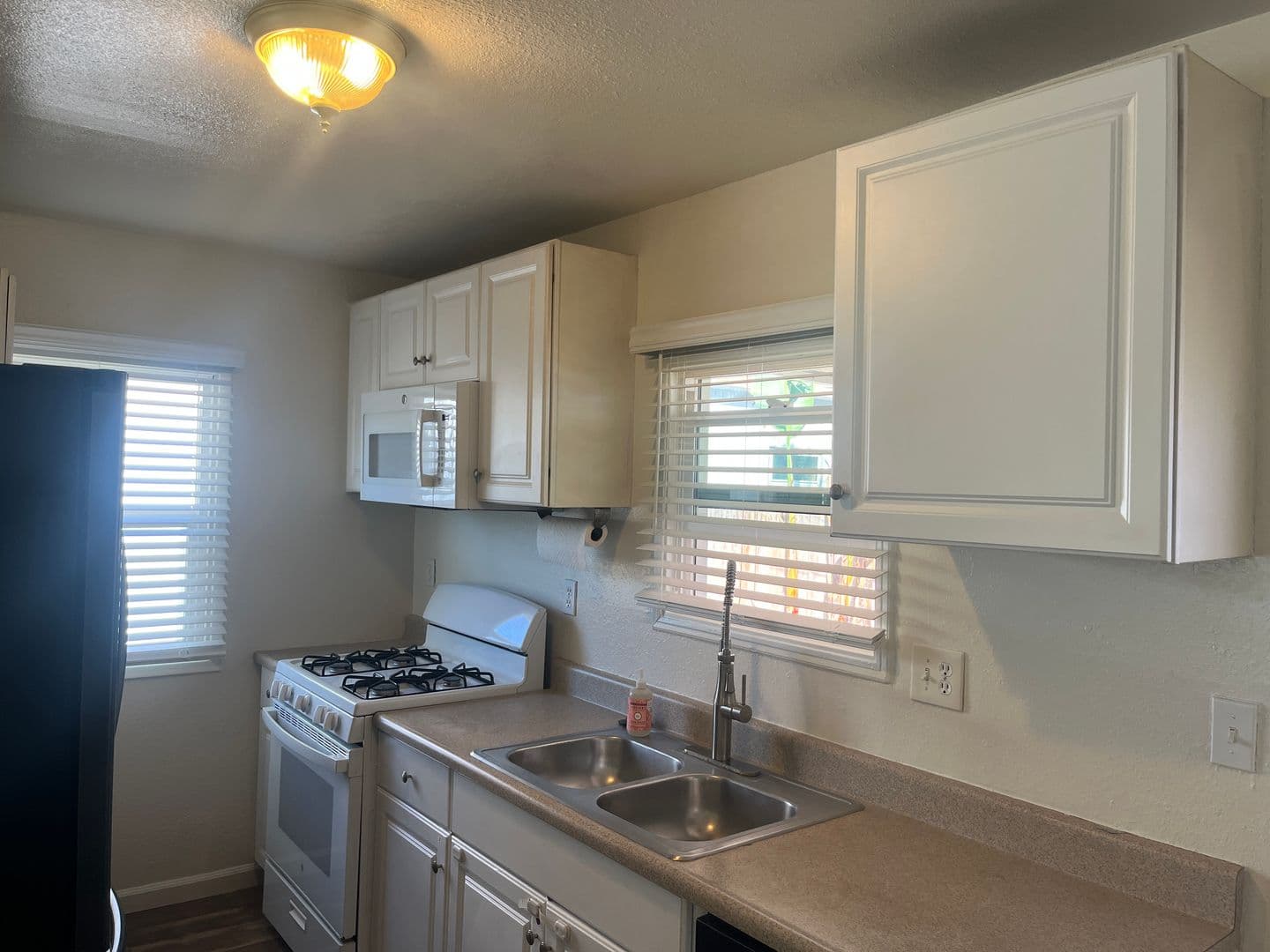 Carlsbad Apartment: 3270 Madison Street