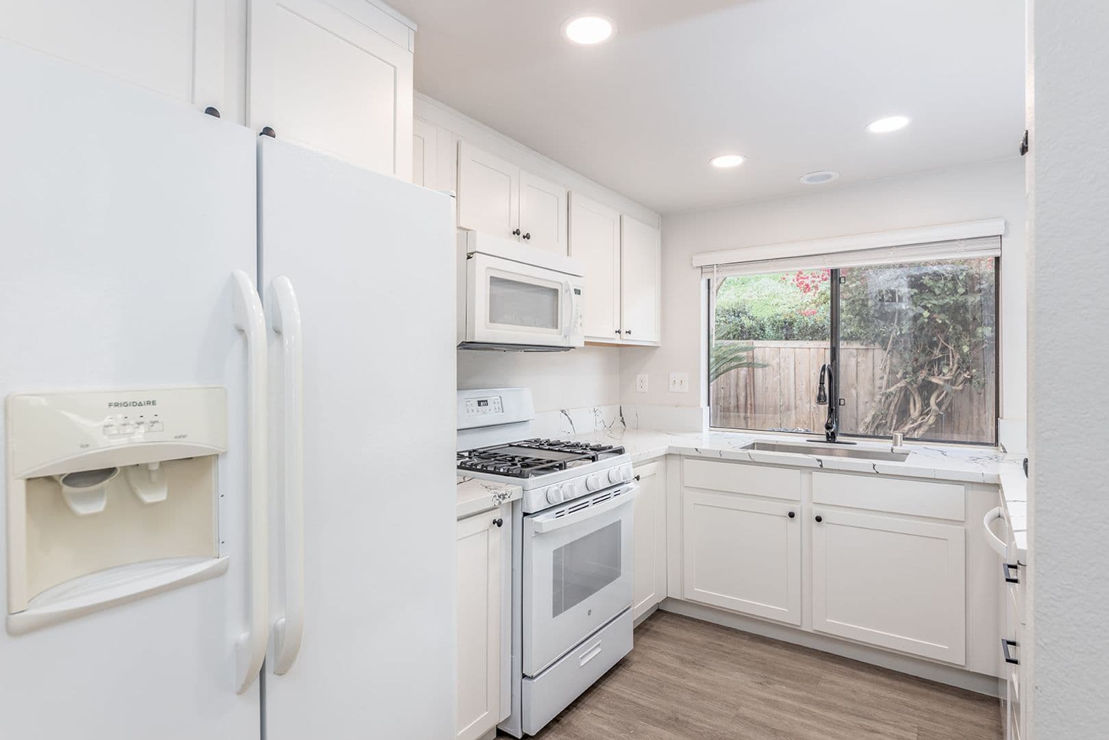 Carlsbad House: 6908 Quiet Cove Drive