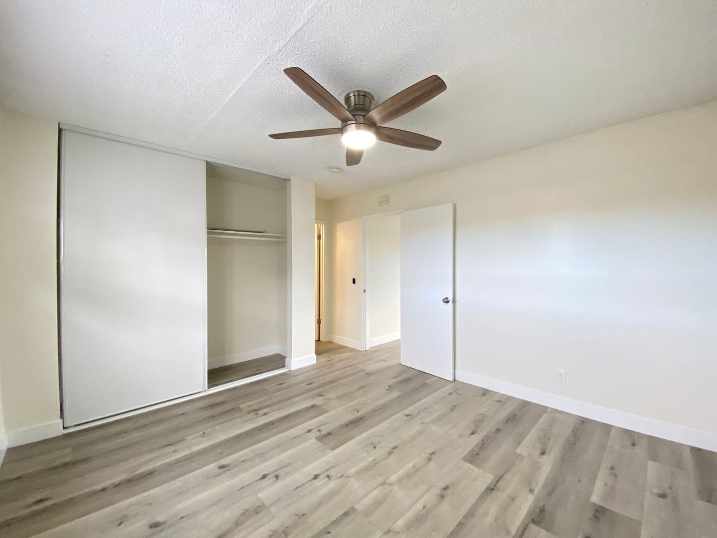 Carlsbad Apartment: 2664 Jefferson St