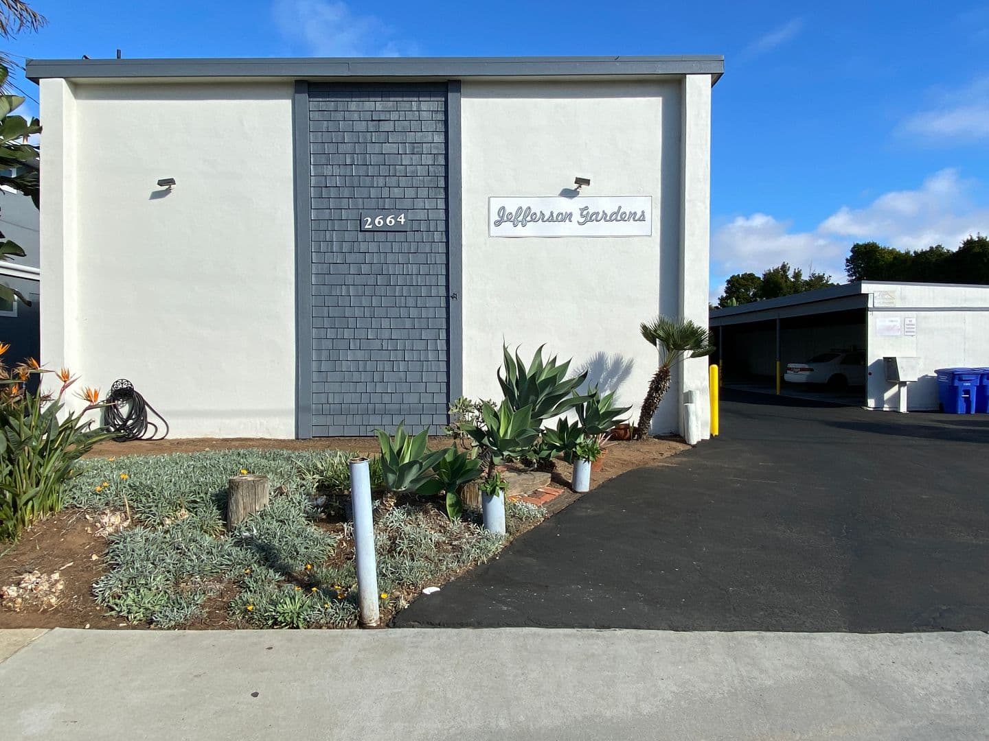 Carlsbad Apartment: 2664 Jefferson St