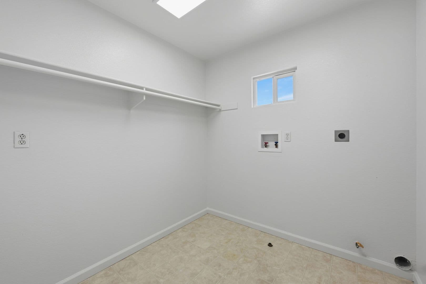 San Marcos House: 471 Camino Verde