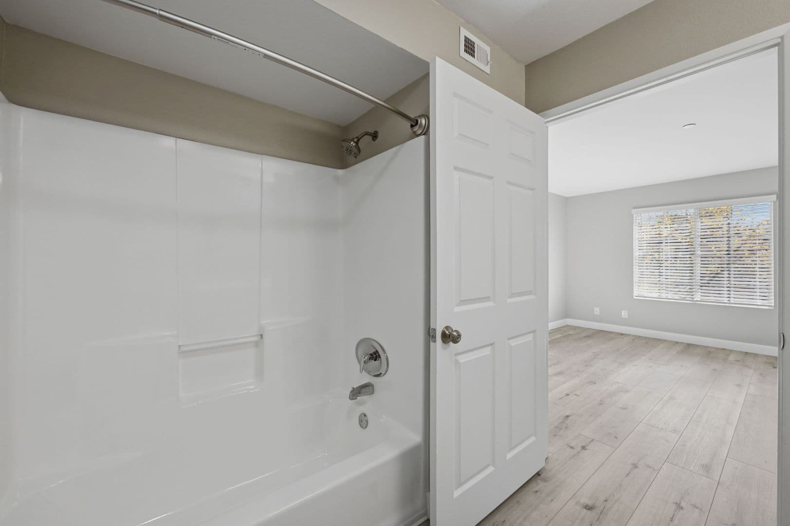 Carlsbad Apartment: 5410 - 5430 Sunny Creek Rd