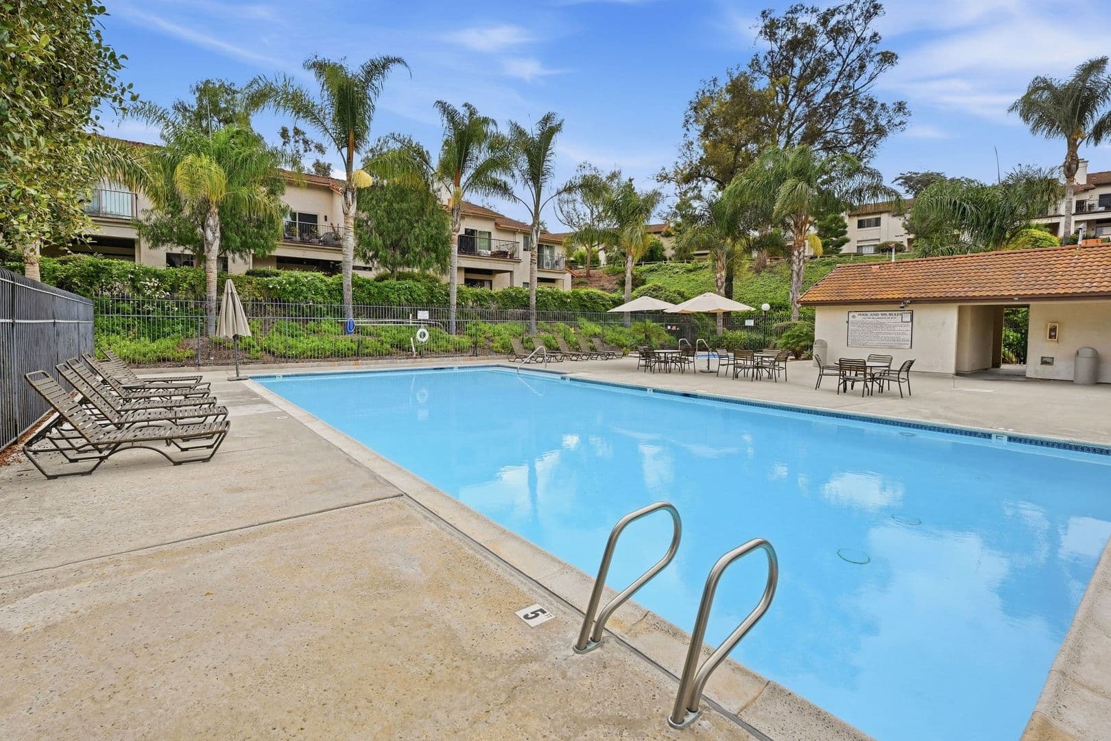 Carlsbad House: 2872 Andover Ave